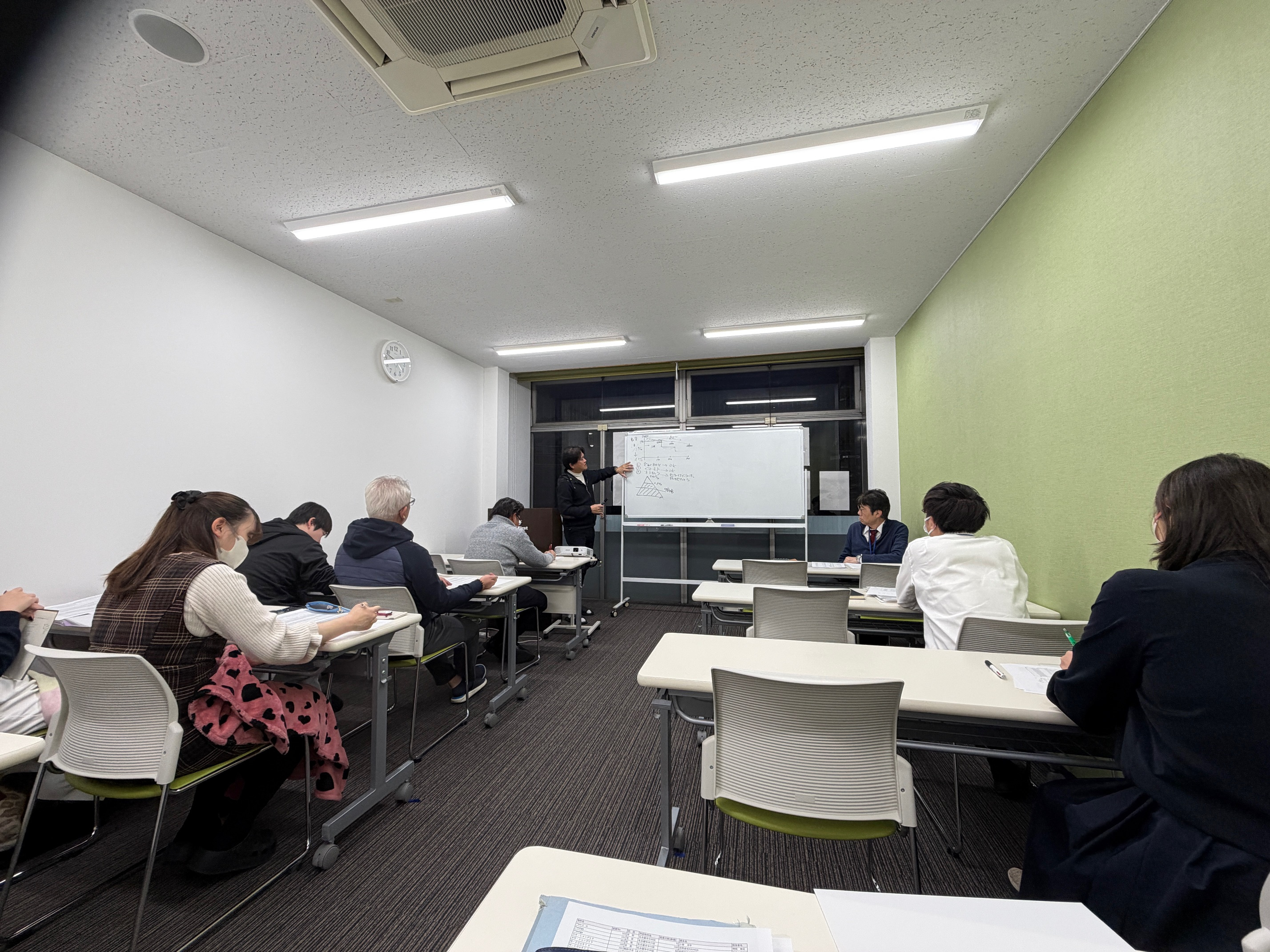 月次報告会の画像