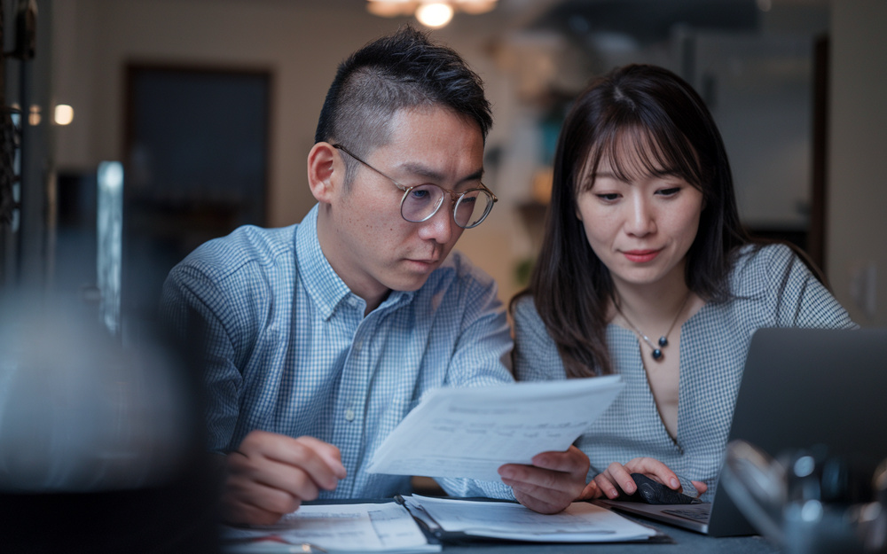 住宅ローン審査で収入証明が必要な理由は？自営業の方必見の準備ポイントも解説の画像