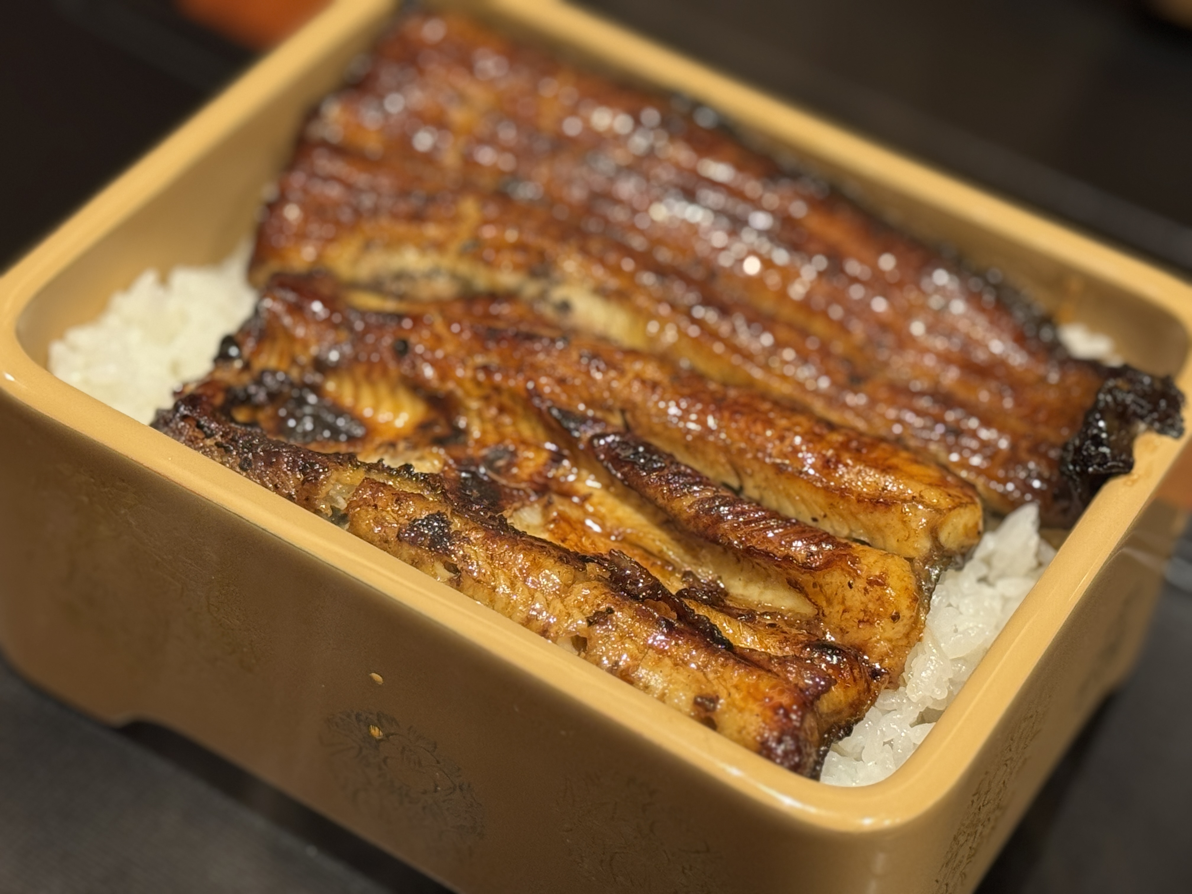 江戸川区の名店「左栄」で味わう、ふっくら絶品うなぎ!の画像