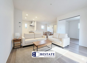 完成　知多市　新築一戸建の画像