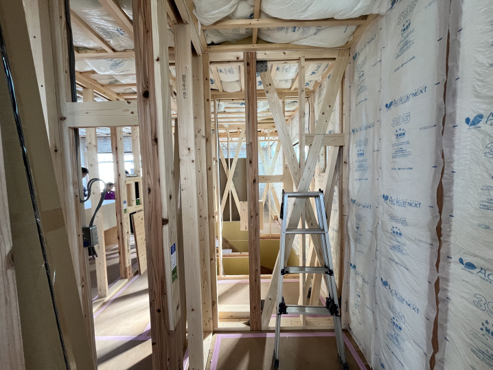 建築中の建物を見学してきましたの画像