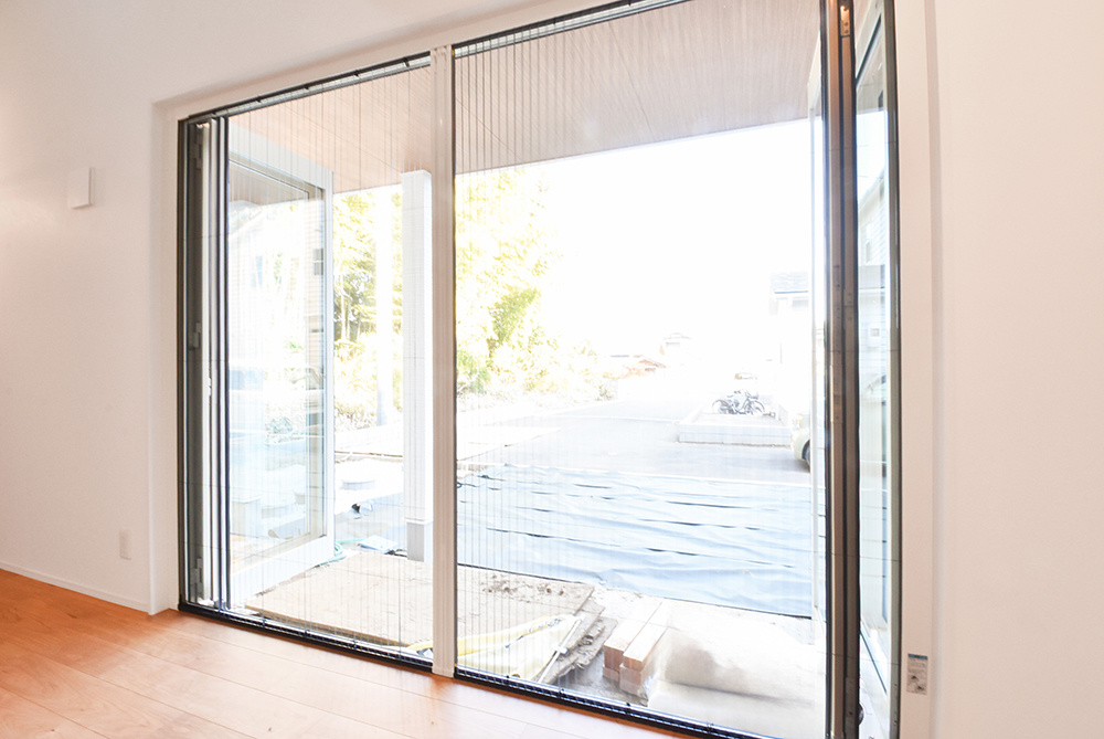アコーディオン網戸