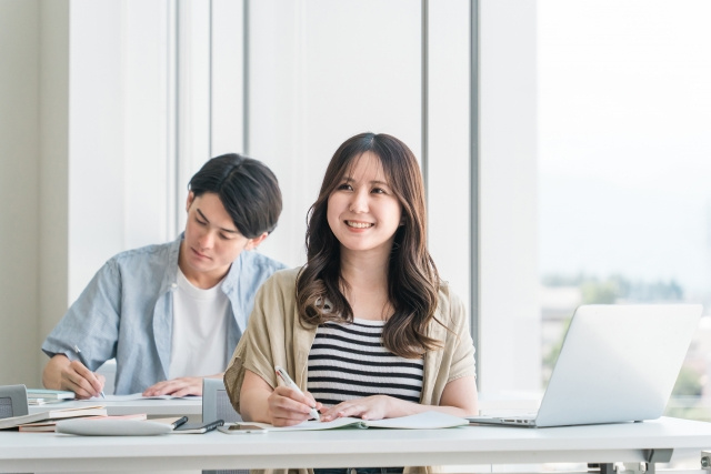 「くらしき作陽大学」の学部