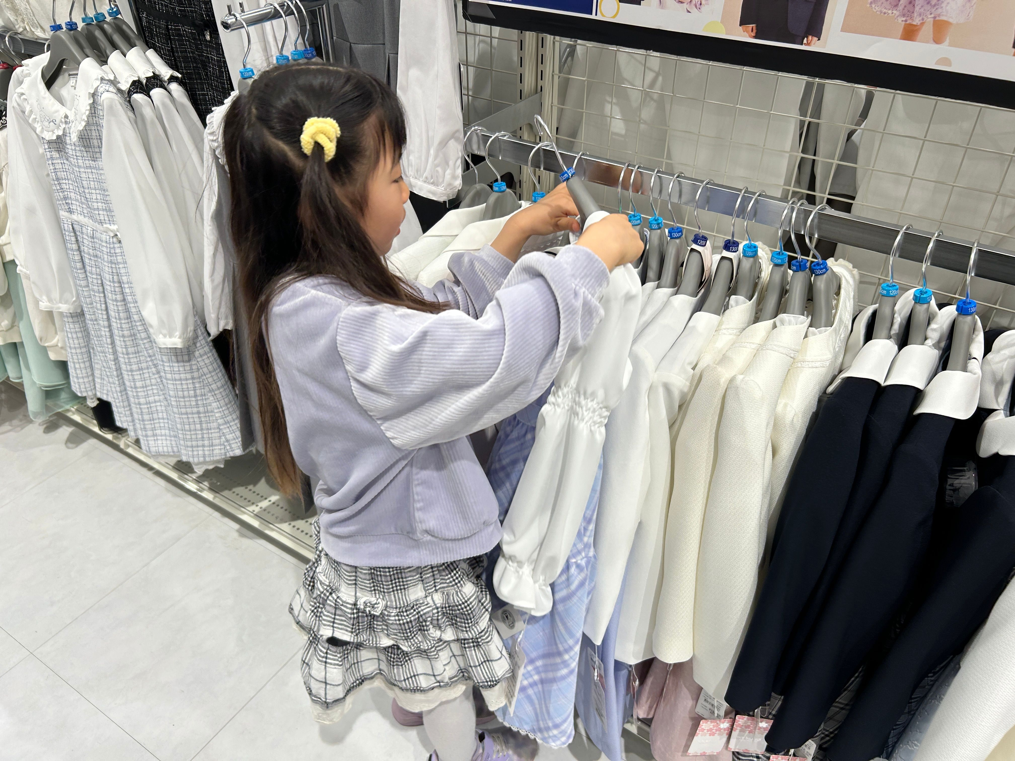 イオン天王町に卒園式の洋服を買いに行きました！の画像