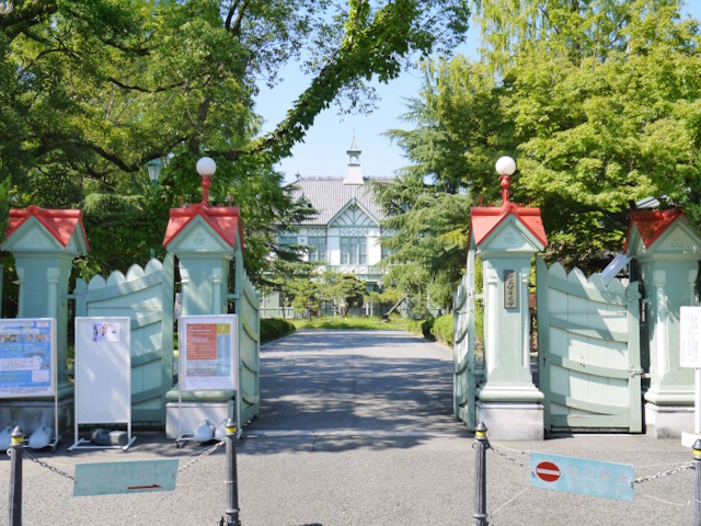 3. 抜群の通学利便性：正門（東門）・南門・西門どの近くの門が便利？