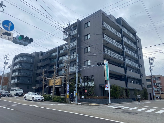 金沢市泉が丘周辺で便利な施設はどこ？くらしに役立つスポットと地域の特徴をご紹介の画像