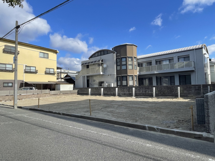 月極駐車場　オープン予定 芦屋市　大型（ワイド）の画像