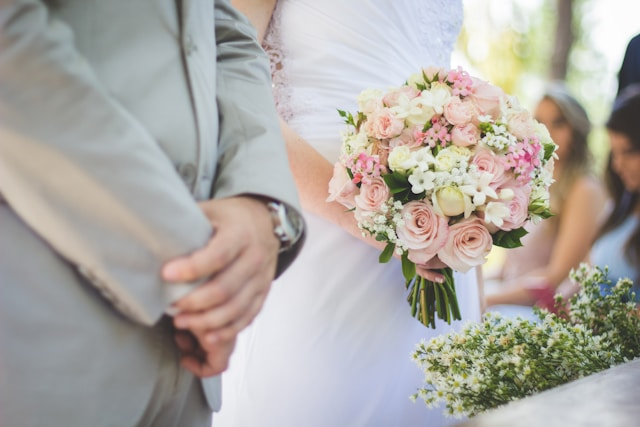 結婚後に住む場所はどう決める？選び方の基準や注意点についても解説