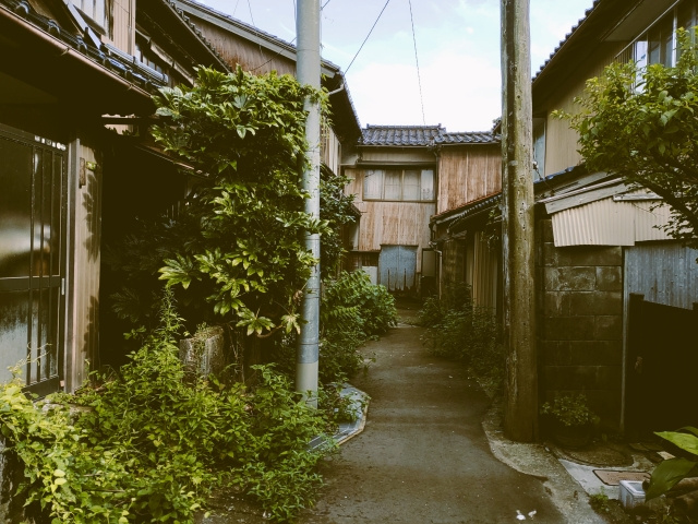 袋小路にある土地が売れない理由は？評価基準や売却の手法も解説の画像