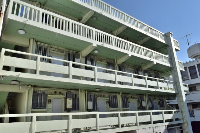 マンションが売れないなら放棄可能か？所有リスクや対処法についても解説