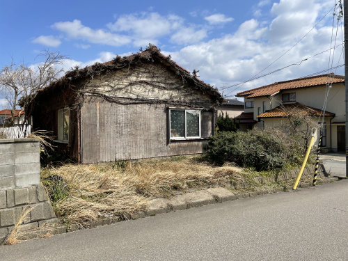 かほく市で空家を無料査定したい方必見！売却前に知るべきポイントをご紹介の画像