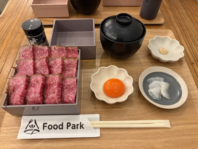 息子と肉が旨い店にいきました。の画像