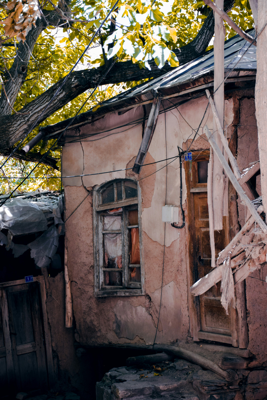 「親の想い出」はいくらで売れる？ 相続した実家が『売れない・貸せない』3つの残酷な理由の画像