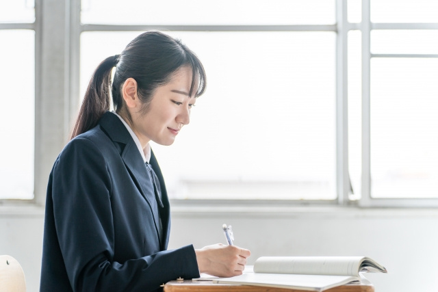 高知市にある「高知国際中学校・高等学校」の概要！特色もご紹介の画像
