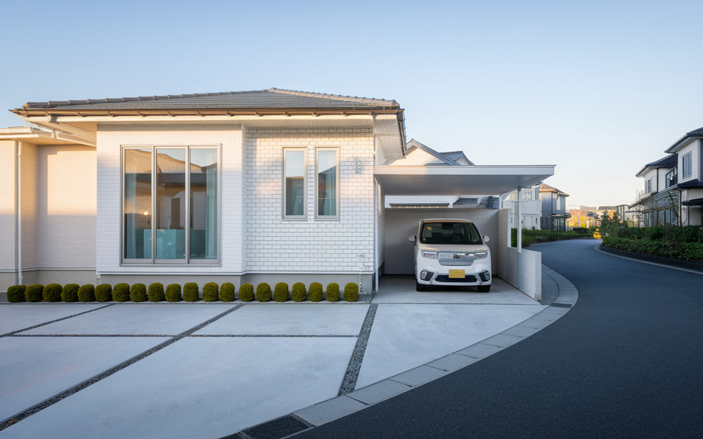 広島市で新築戸建てを買うなら？固定金利と変動金利の比較で家計に合うローンを選ぶ方法の画像