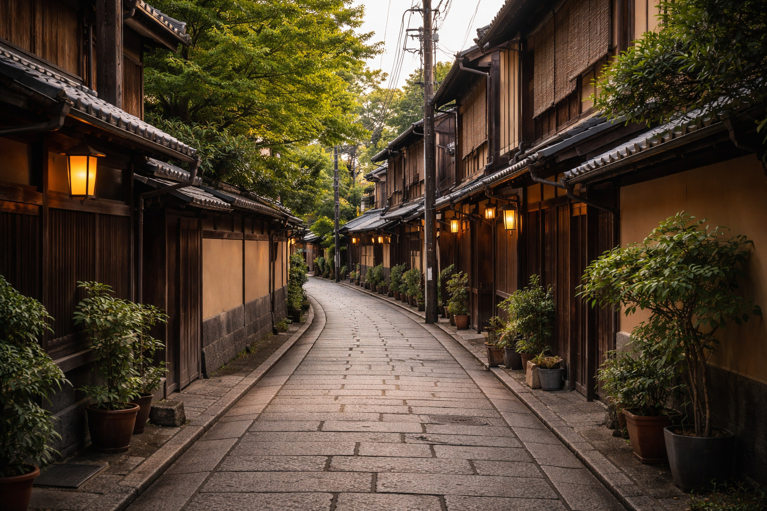 閑話休題 | 京都の不動産はなぜ複雑なのか？  ― それでも外国人が惹かれる理由とは ―の画像