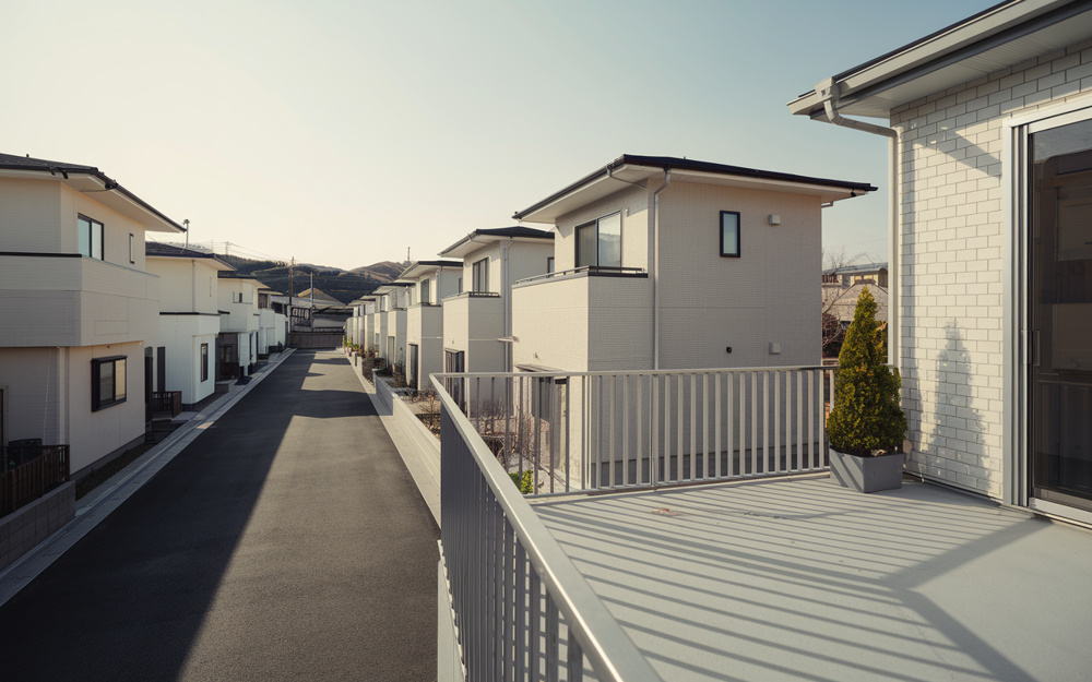 建築基準法の日影規制とは？戸建てや土地購入前に知っておきたいポイントの画像