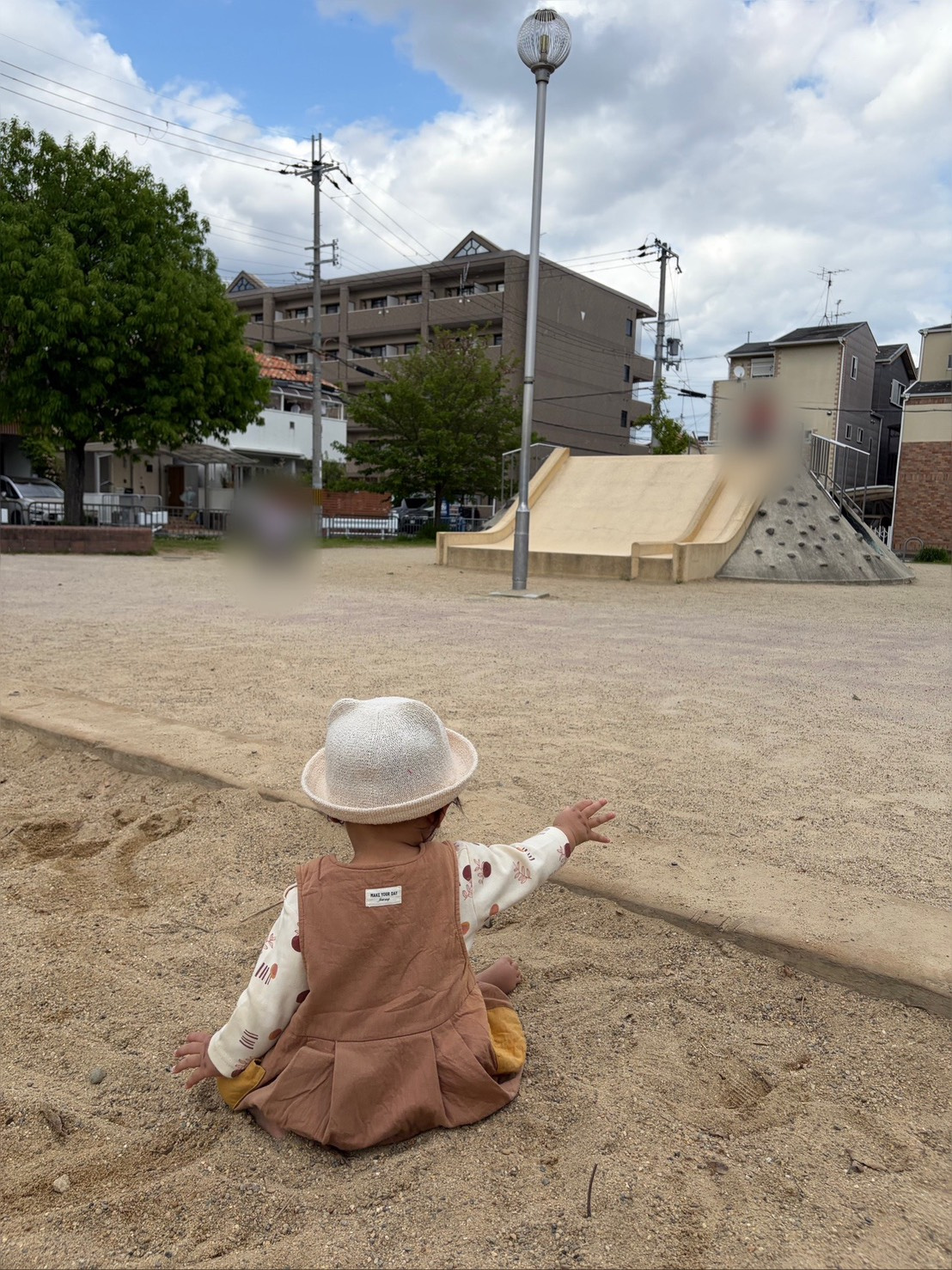 砂場デビューの画像