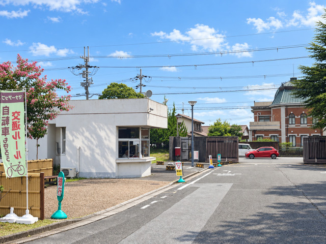 奈良教育大学 守衛室の風景