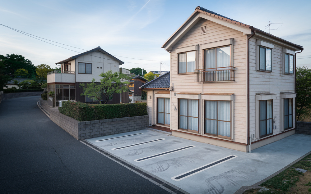 所沢市で中古一戸建てを探す方へ！リノベーション向きの方角と選び方を解説の画像