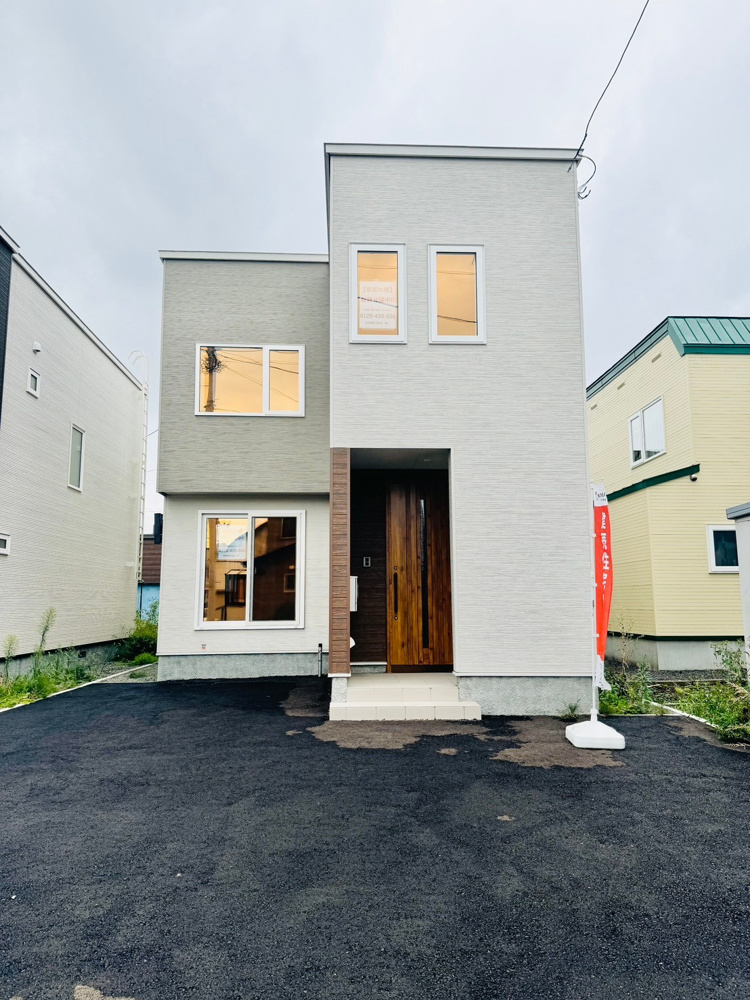 東苗穂8条2丁目　中古戸建の画像
