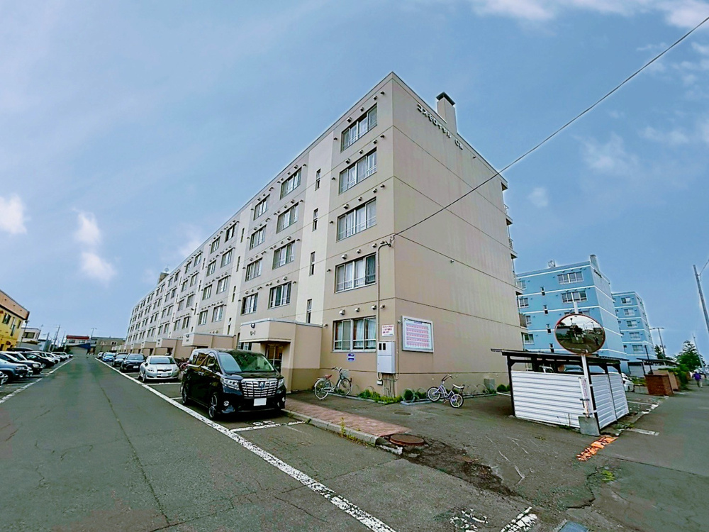 コスモロイヤルC棟の画像