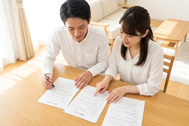 無許可での同棲がバレた際のリスク