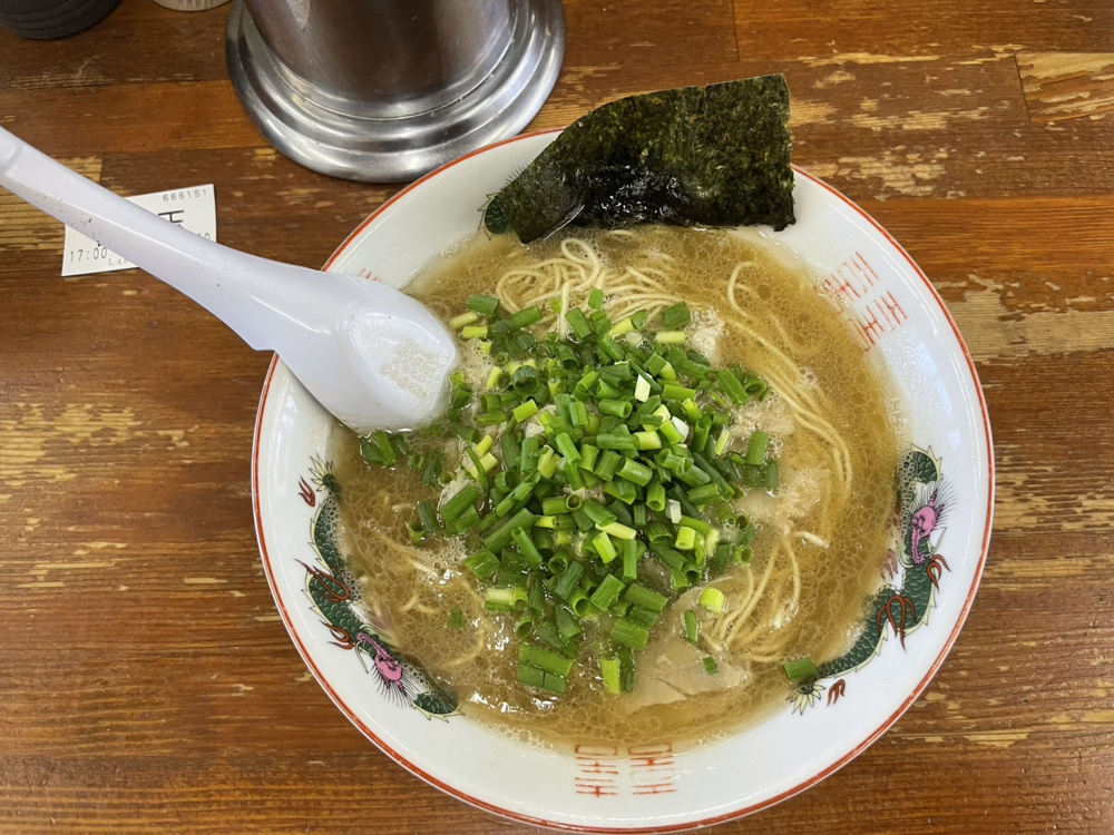 【住吉の“豚骨臭”がクセになる】しぇからしか東灘店は、六甲道・神戸大学生にも人気の深夜ラーメンの画像