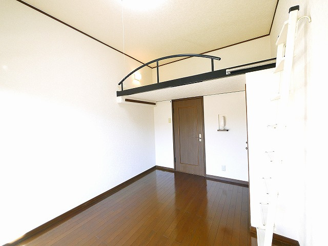 シティパレス生駒谷田町P7の画像