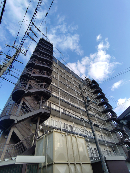 【出戸駅バス3分＋徒歩2分】平野区長吉出戸6丁目3LDK♪敷金・礼金・保証金すべてなし・68㎡・東向き4階・エアコン3台付の画像