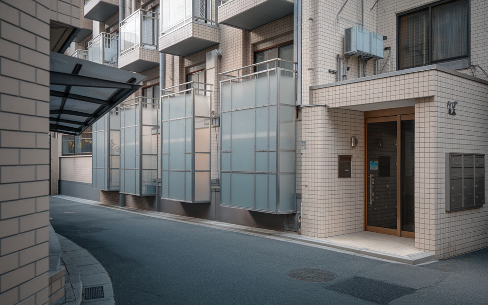 空室率が高い収益物件は売却すべき？経営継続vs売却の判断基準を解説の画像