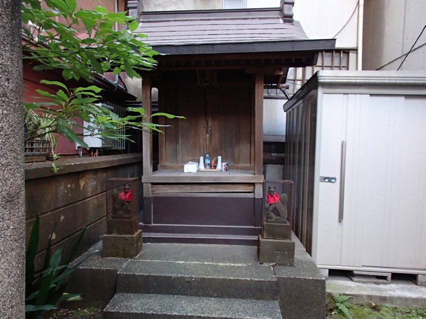 秋葉原にヒッソリと佇む神社【花房稲荷神社】を知ってますか？の画像