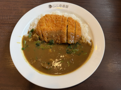 久しぶりの CoCo壱番屋 でランチ！ロースカツカレー＆ほうれん草トッピングを堪能✨の画像