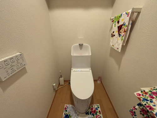 トイレ交換工事の画像