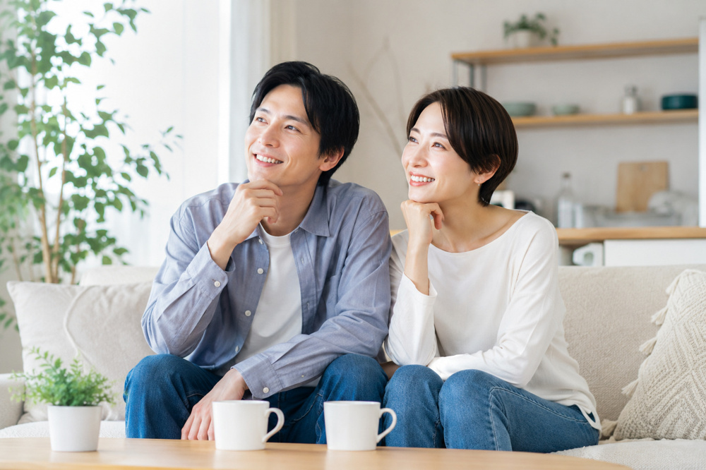 ペアローンと収入合算の違いは？共働き夫婦の住宅ローン選びを解説の画像