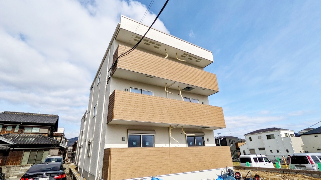 【2023年築×駅徒歩7分】設備充実の人気1LDK✨「エクシーレ逆瀬川」をご紹介！の画像