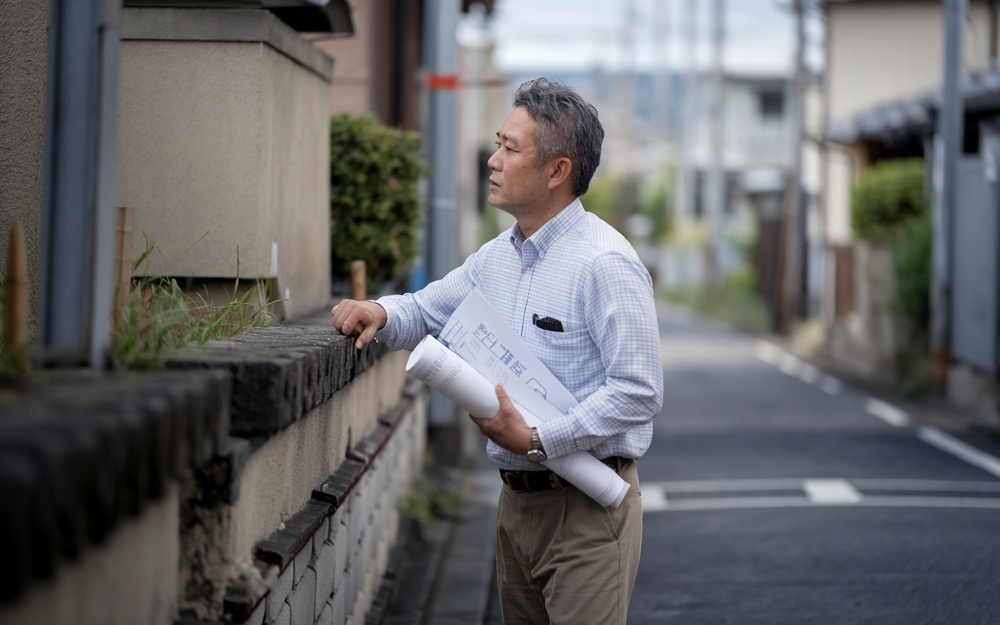 道路幅が4メートルに満たない土地はどうする？　狭あい道路とセットバックの基本と活用方法を解説！の画像