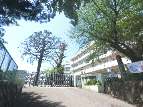 厚木市小鮎小学校周辺の治安は？教育環境と子育て支援も解説の画像
