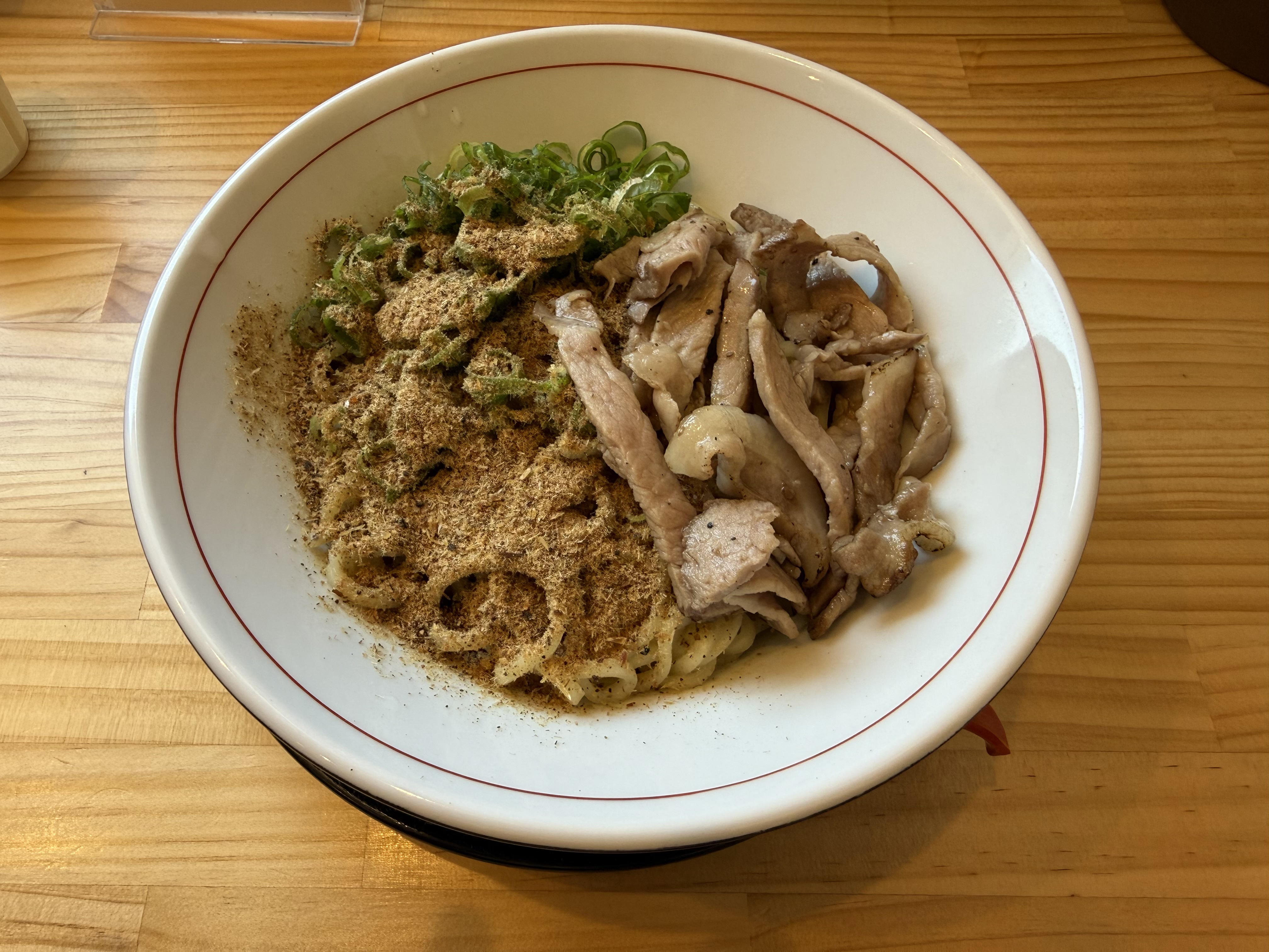 丹波市春日町の人気ラーメン店でまぜそばを実食｜自家製麺が絶品の画像