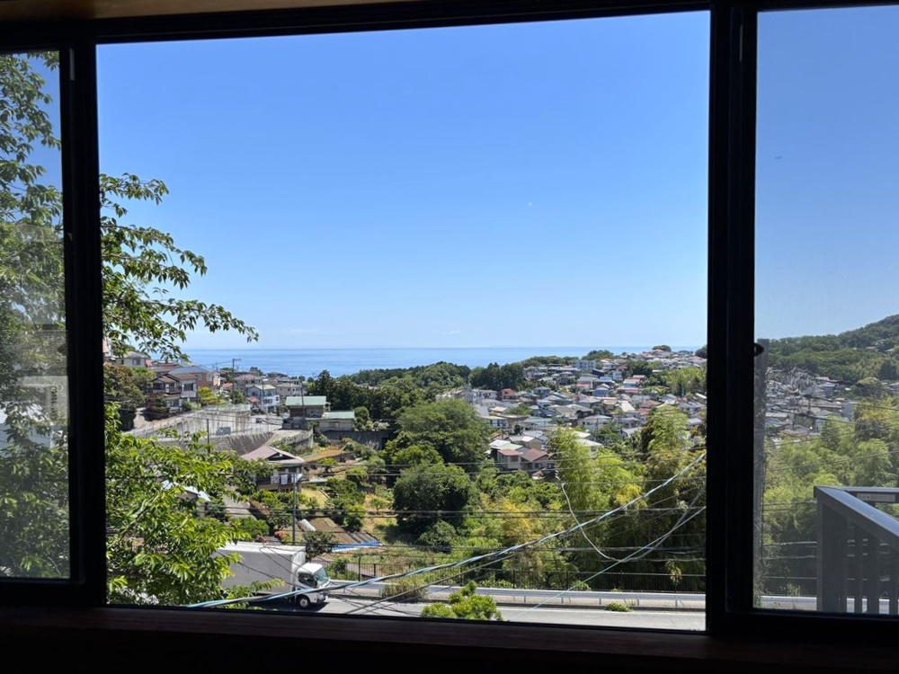海と小室山を望む　利便性の良い川奈ロイヤルハイムの画像