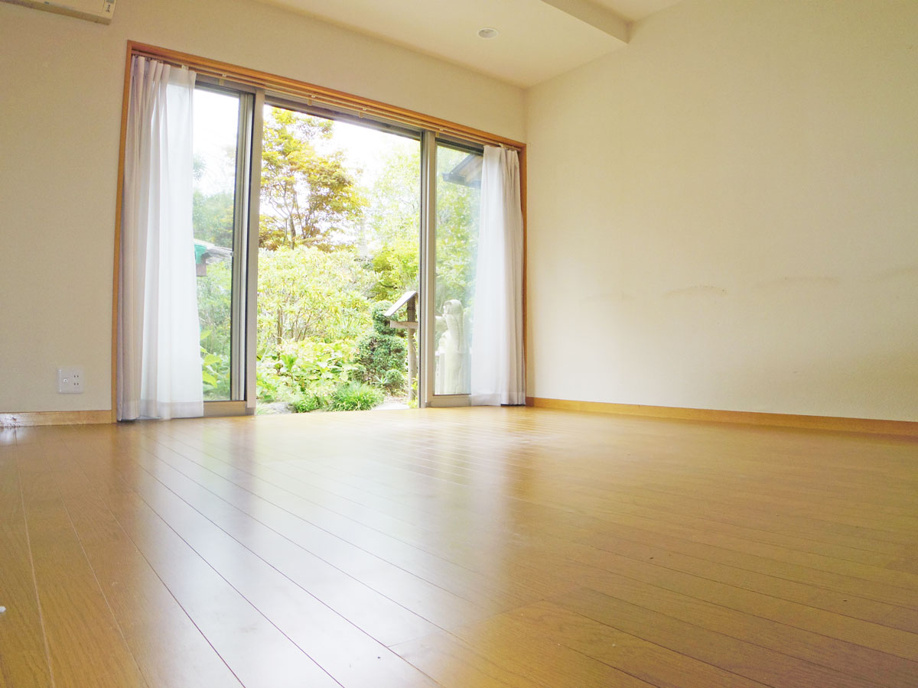 不動産売買物件本日折込チラシがはいりました！