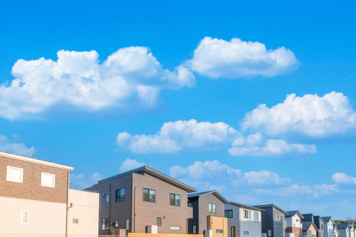 【羽村市】実家の相続不動産を「損せず売却」するための完全ガイド：登記・税金・業者選びの正解の画像