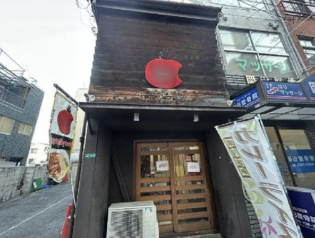 十三駅前エリア！角地路面１棟貸！カレー屋居抜約13.5坪！重飲食店可能！の画像
