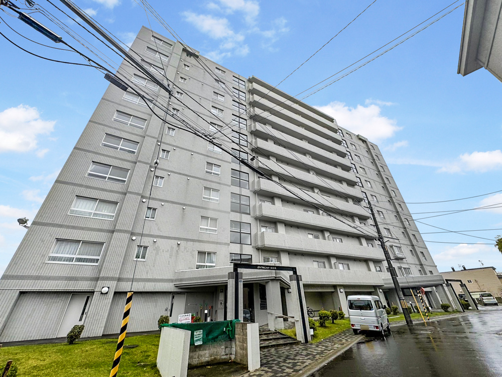 ロイヤルシャトー南33条の画像