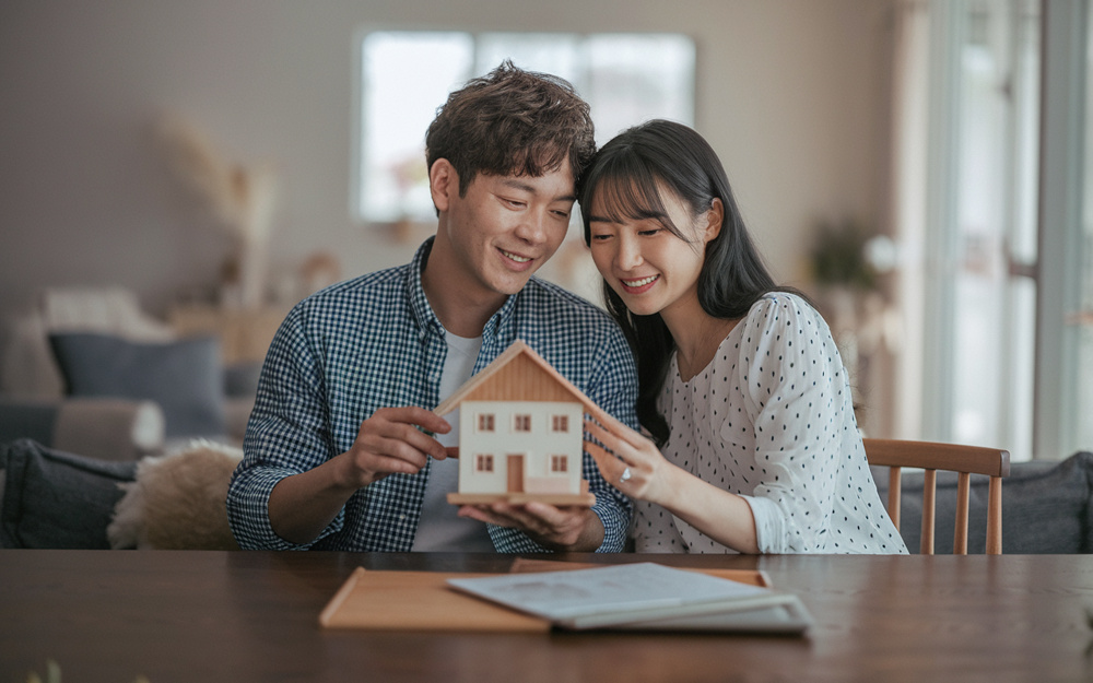 新婚のマイホーム購入タイミングはいつ？建和は★仲介手数料無料★で安心相談の画像