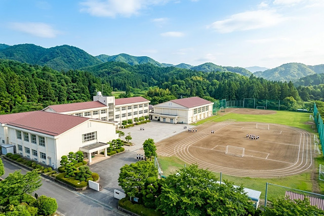 宇都宮市にある「城山中学校」の評判