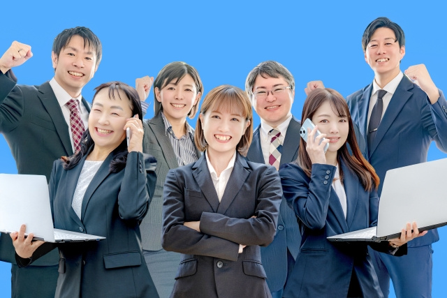 日本で働くなら知っておきたいスーツのマナー 　第一印象を良くする男女の服装の基本 の画像
