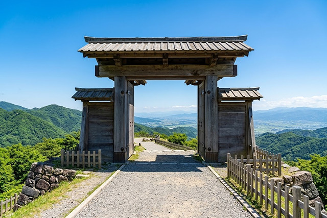 総社市にある「鬼ノ城」の見どころ