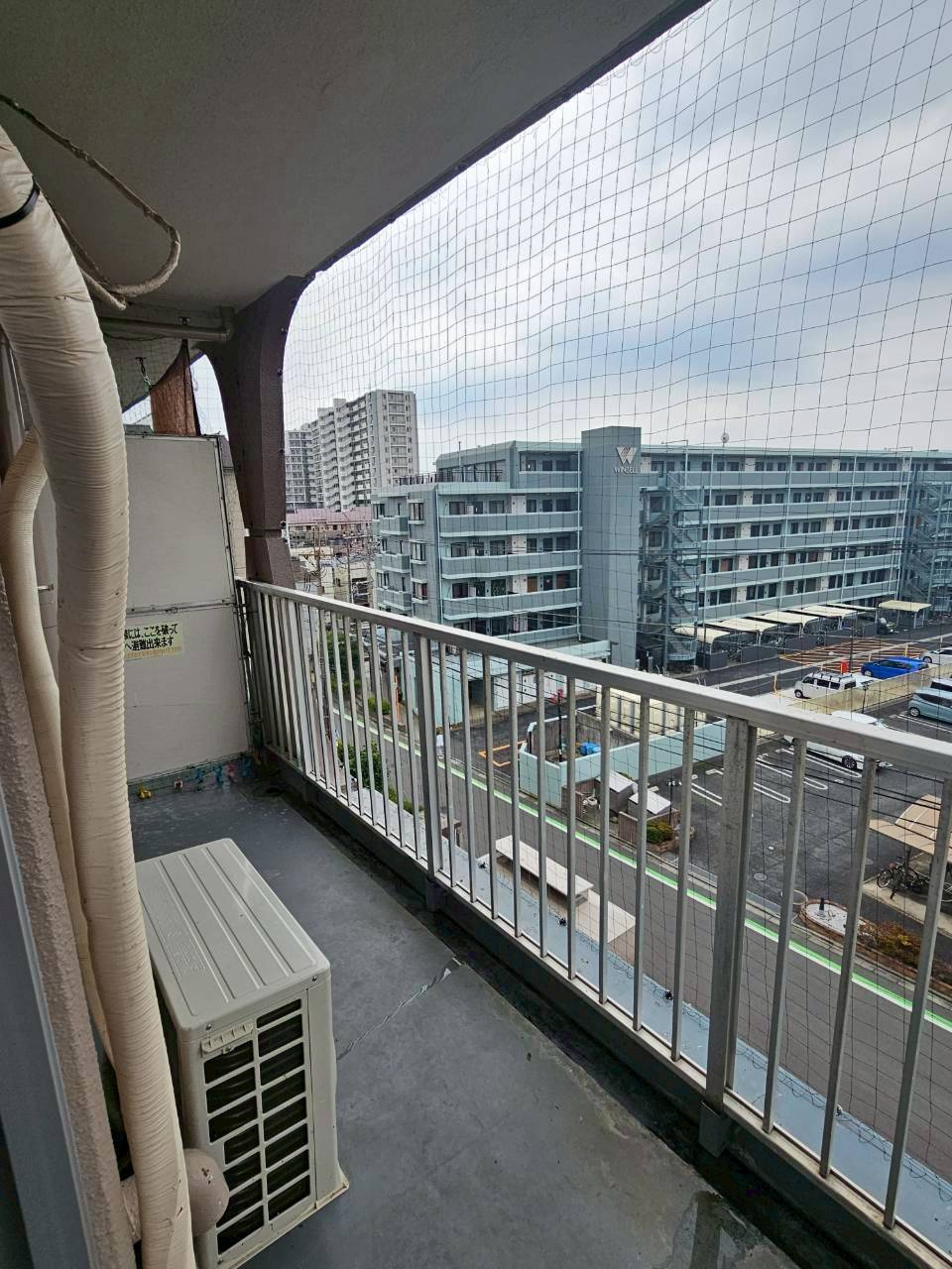 【鳩対策】マンション鳩糞被害の画像