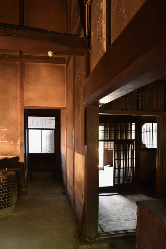 Layered Artistry: The Silent Beauty of a Registered Tangible Cultural Property in Kyotoの画像